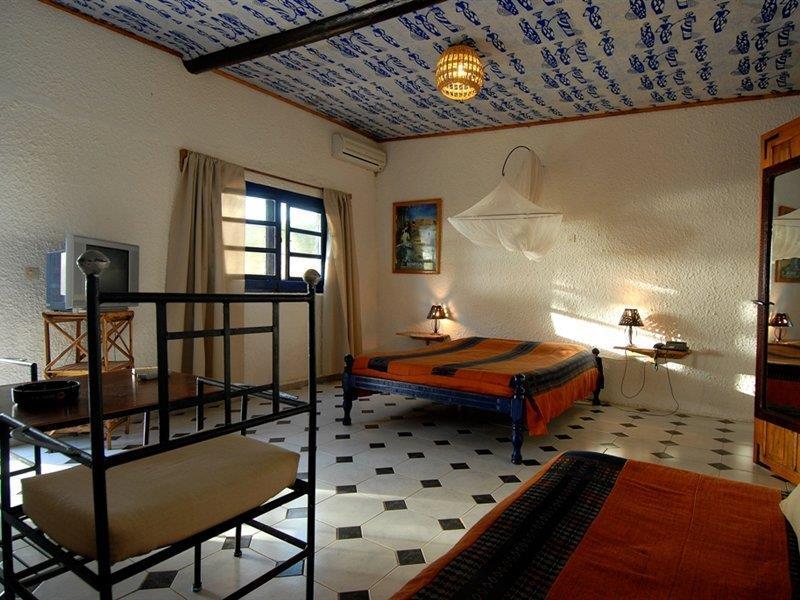 Hotel Mermoz Saint-Louis Ngoại thất bức ảnh